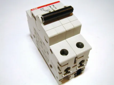 Выключатель 2-полюс 2 D40 для сварочного аппарата Дуга в Нефтеюганске